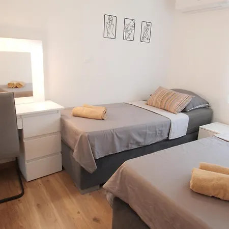 House Bonita * פולה