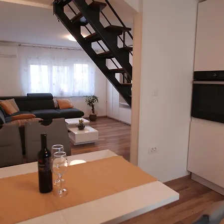 House Bonita * פולה