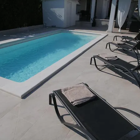 House Bonita * פולה