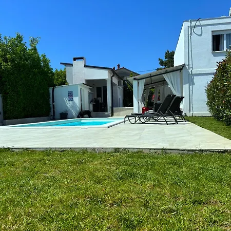 House Bonita Semesterbostad Pula